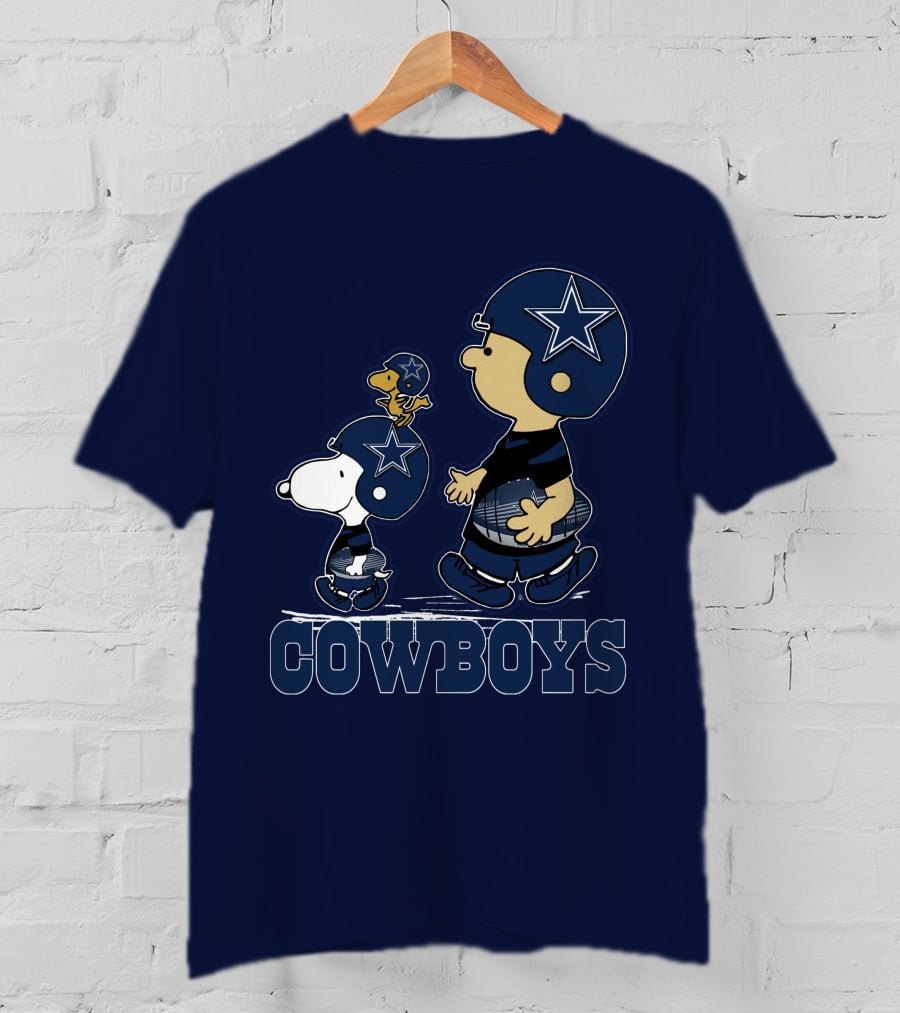 Snoopy Charlie Brown Dallas Cowboys Football Stars T-Shirt