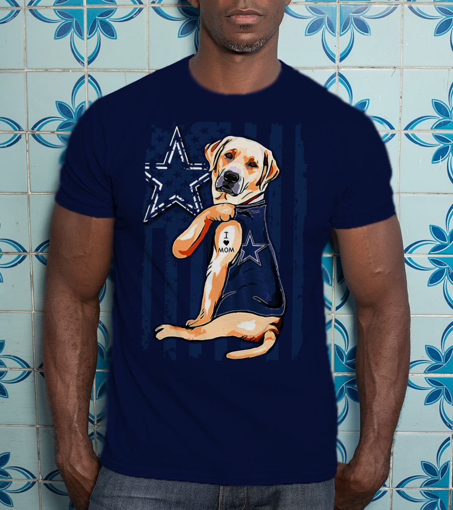 Labrador Retriever Loves Mom Dallas Cowboys Fan T-Shirt