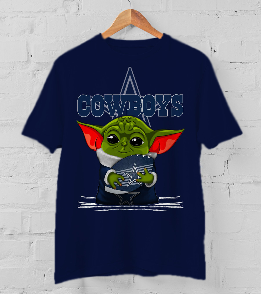 COWBOYS Yoda Holding Football Star T-Shirt