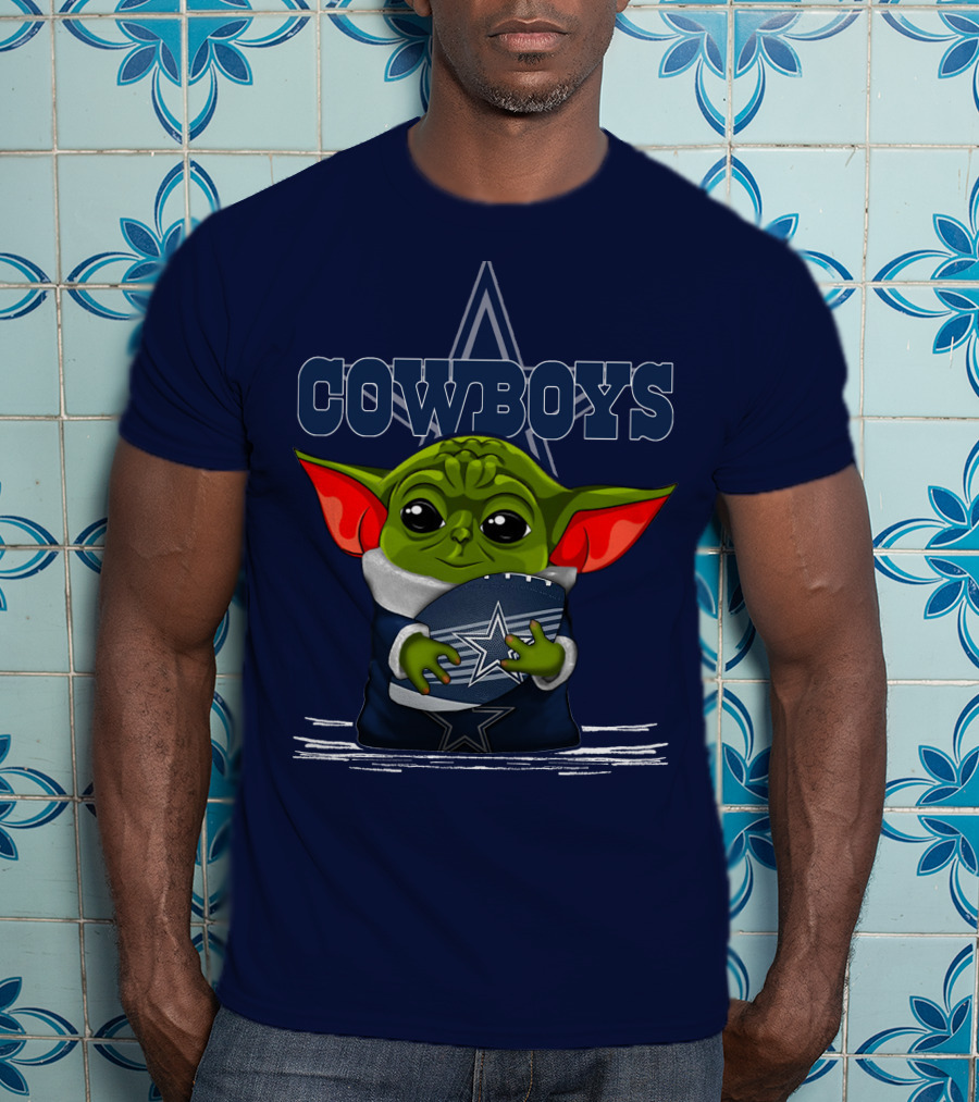 COWBOYS Yoda Holding Football Star T-Shirt