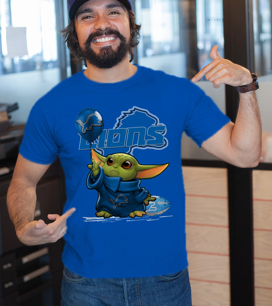 Yoda Detroit Lions Wilson Balloon Football Iconic Crossover T-Shirt