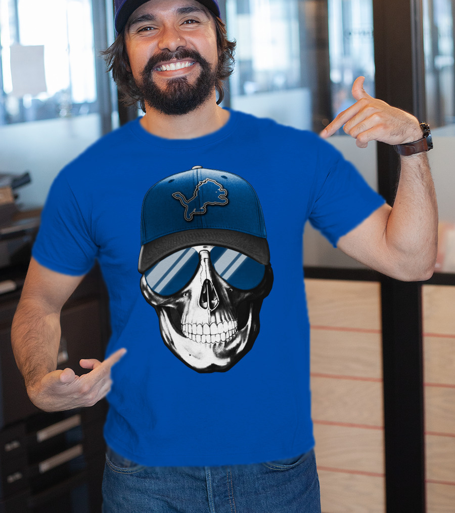 Skull Wearing Detroit Lions Cap With Reflective Sunglasses T-Shirt
