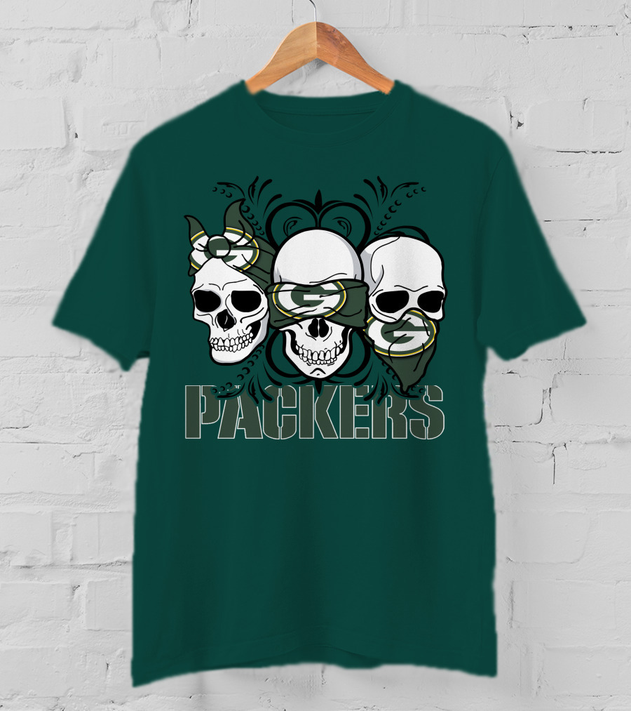 Packers Three Skulls With Green Bay Bandanas T-Shirt