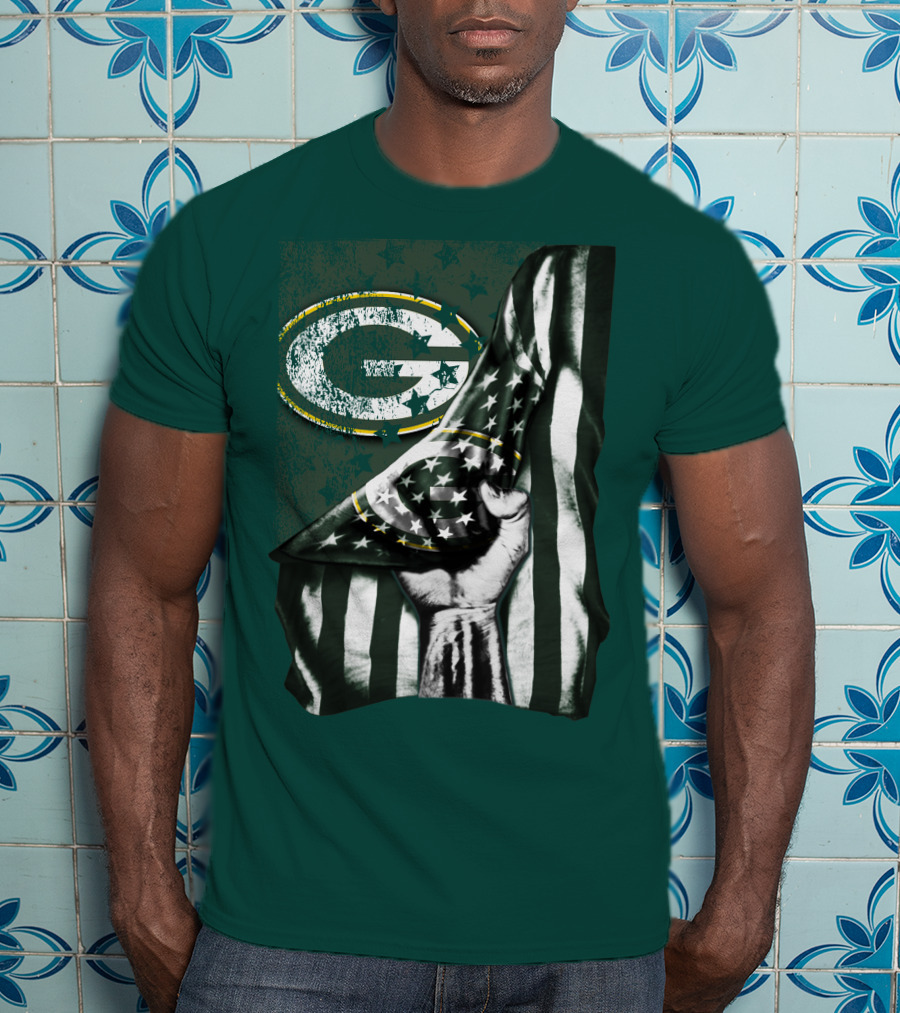 Flag V1 Green Bay Packers Stars And Stripes Power Fist T-Shirt