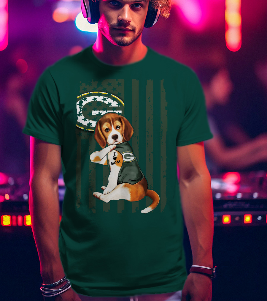 Beagle Wearing Green Bay Packers Jersey With I Love Mom Tattoo T-Shirt