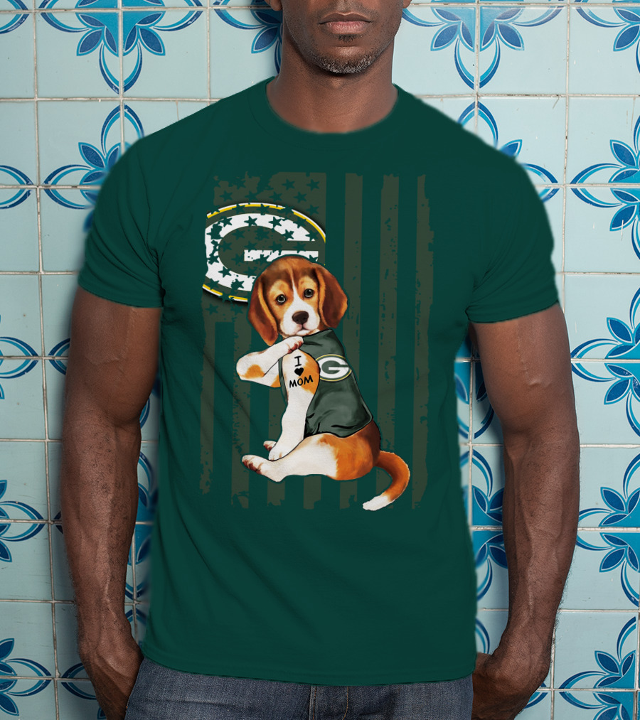 Beagle Wearing Green Bay Packers Jersey With I Love Mom Tattoo T-Shirt