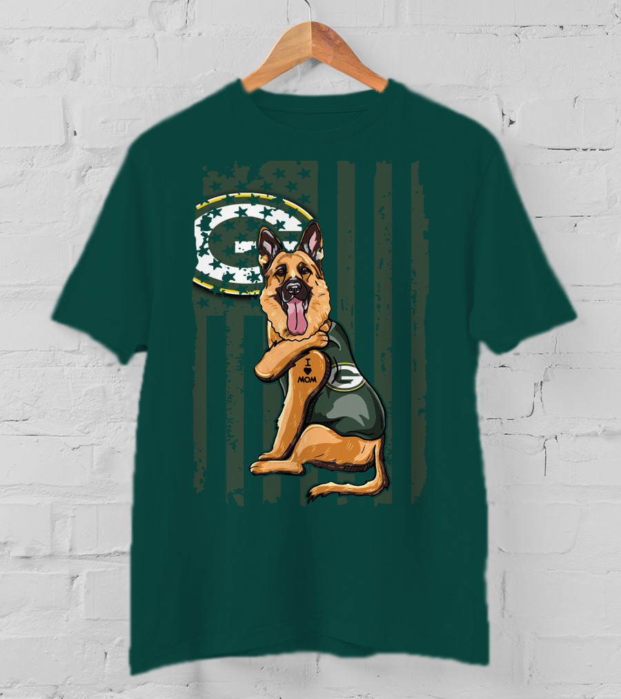 German Shepherd I Love Mom Green Bay Packers Fan T-Shirt