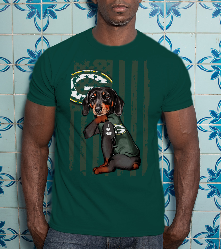 Dachshund Green Bay Packers I Love Mom Fan T-Shirt