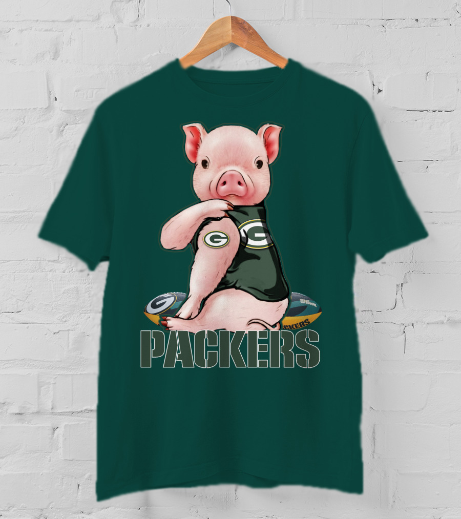 Green Bay Packers Pig Holding Football T-Shirt