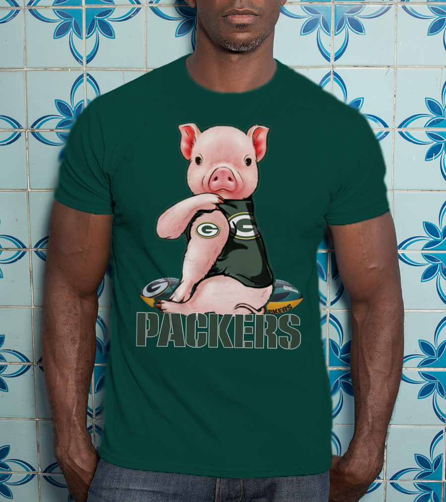 Green Bay Packers Pig Holding Football T-Shirt