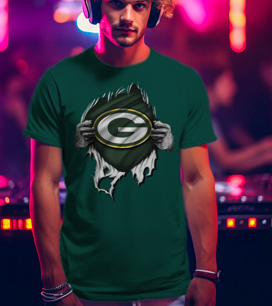 Green Bay Packers Torn Logo Superfan T-Shirt