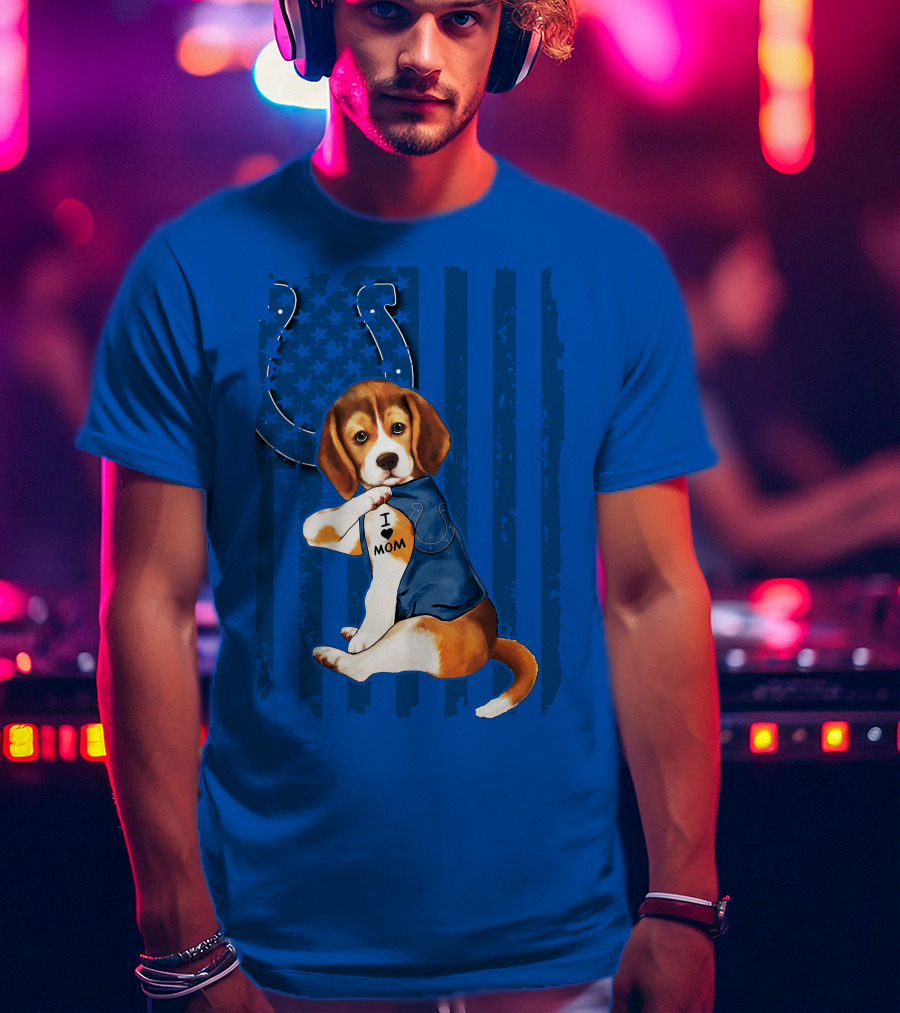Beagle Wearing I Love Mom Indianapolis Colts Shirt With Horseshoe T-Shirt