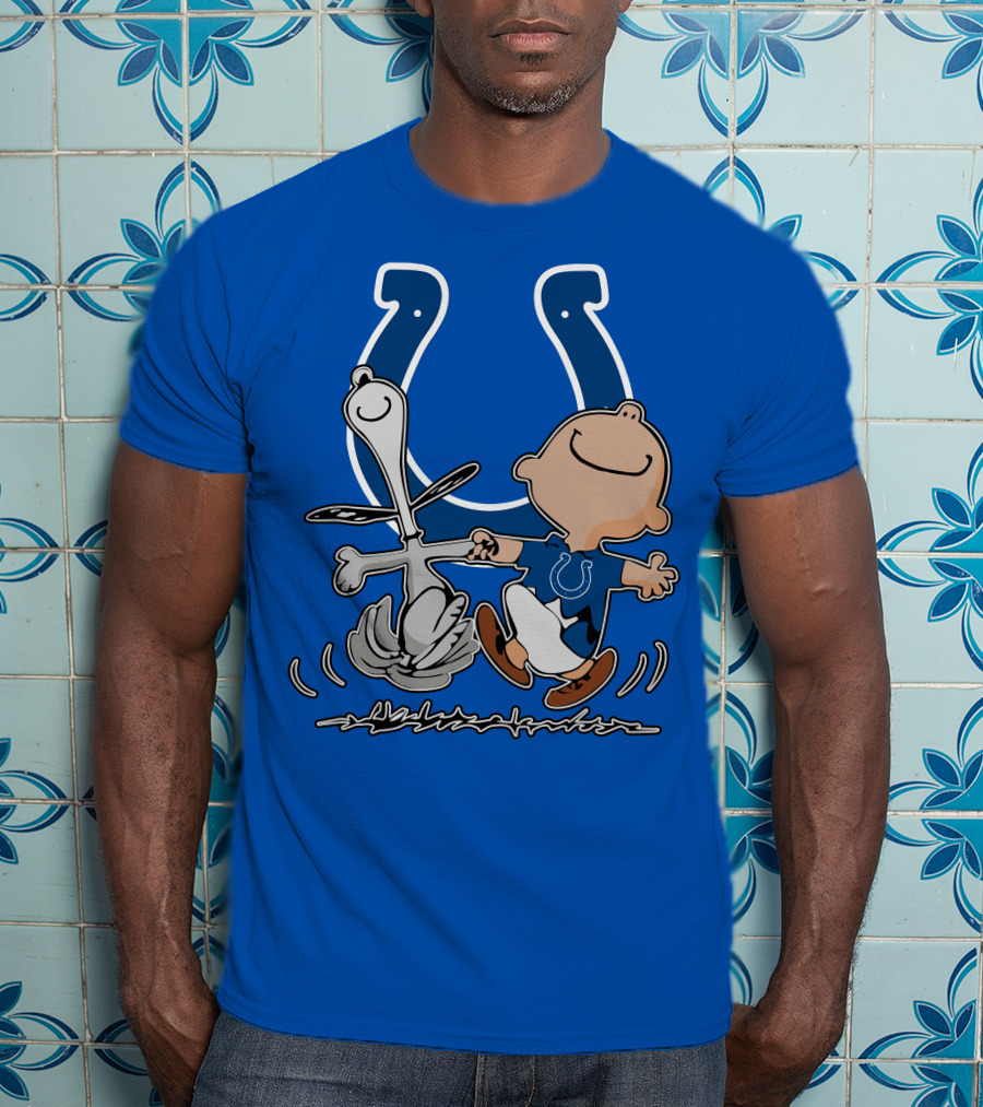 Indianapolis Colts Snoopy And Charlie Brown Dancing T-Shirt