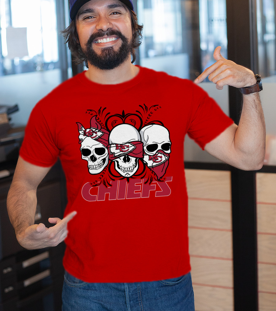 Kansas City Chiefs 3 Skull Bandanas T-Shirt