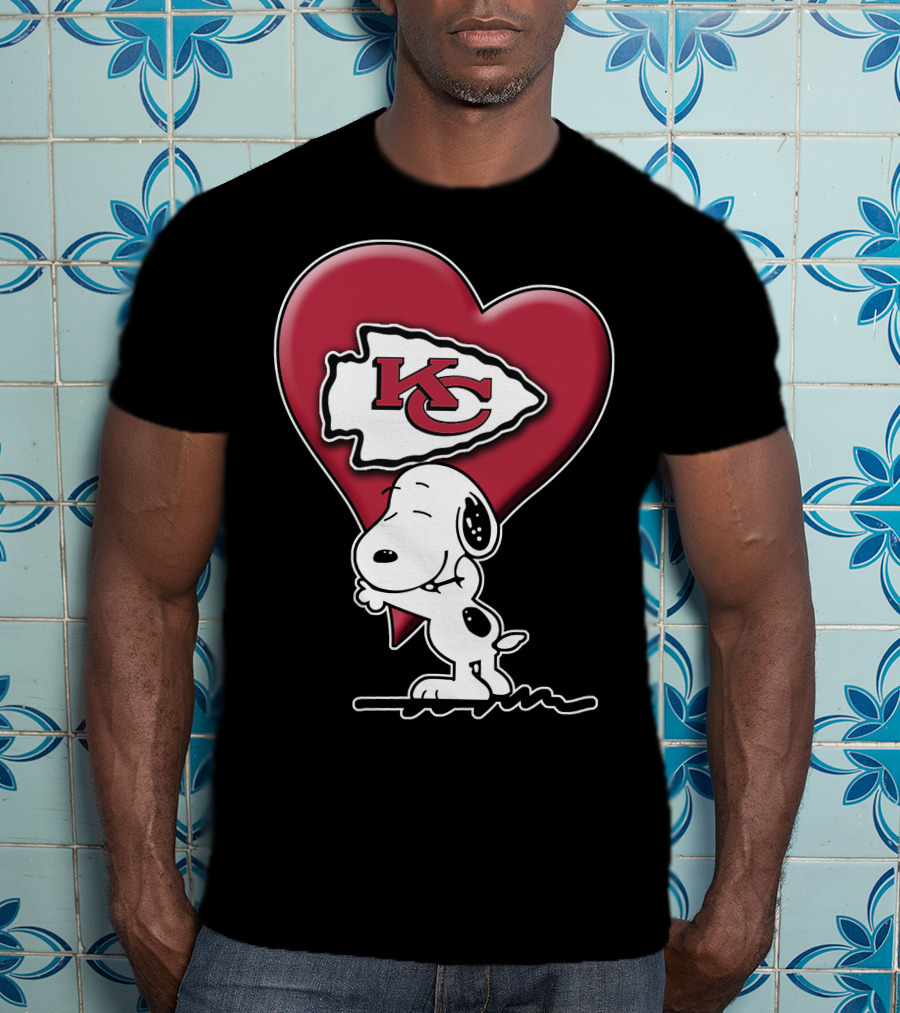 Snoopy Kansas City Chiefs Heart T-Shirt