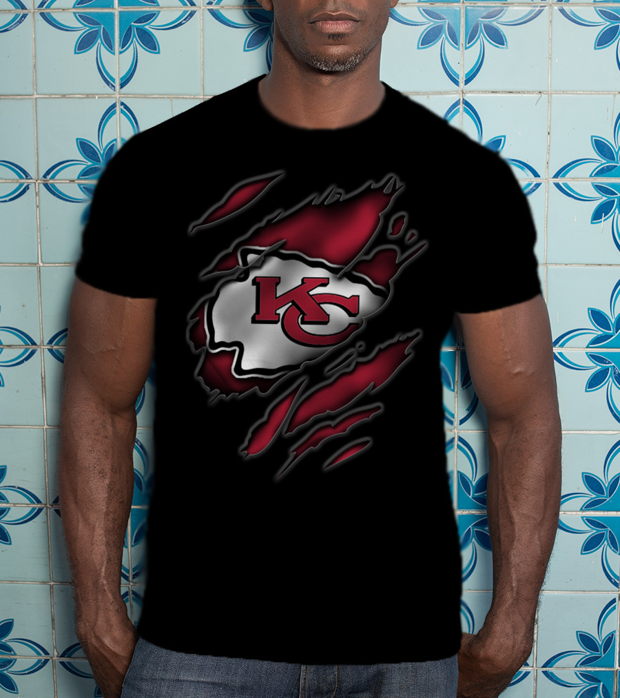 Torn Kansas City Chiefs KC Arrowhead Logo Tear Effect T-Shirt