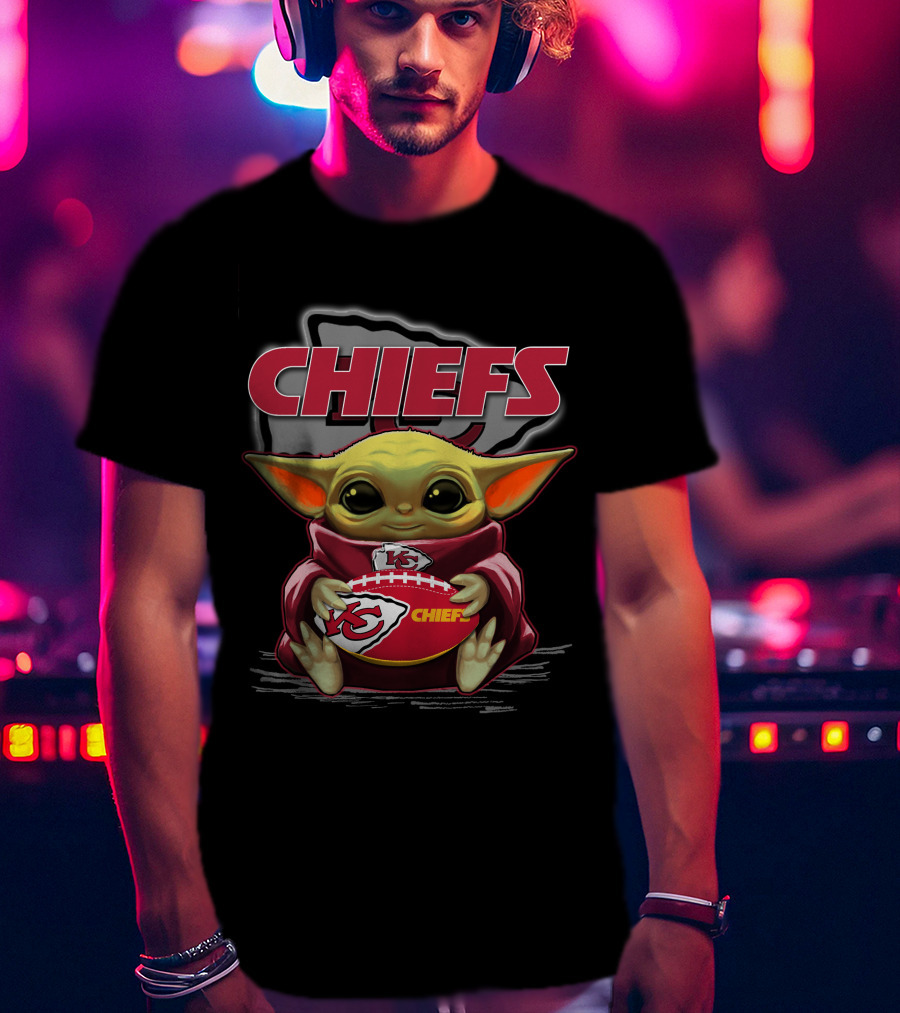 Chiefs Yoda Holding Football Kansas City Chiefs Star Wars Crossover T-Shirt