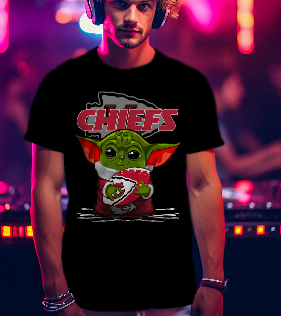 Yoda Chiefs Kansas City Football Fan T-Shirt