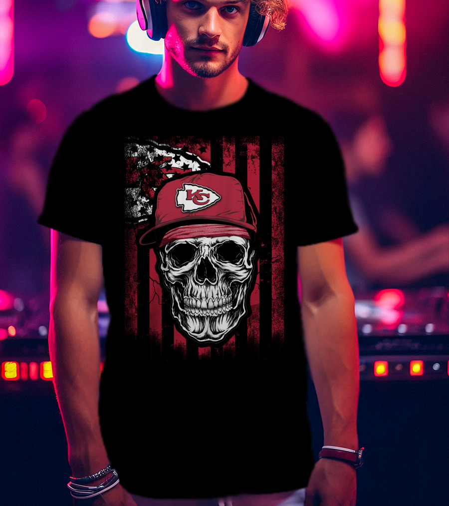 Kansas City Chiefs Skull With Red Cap And Flag Background T-Shirt