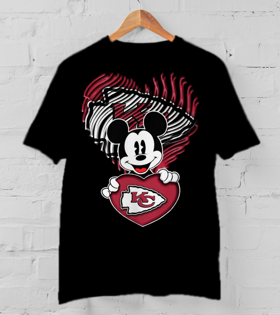 Mick Kansas City Chiefs Heart Paw Prints T-Shirt