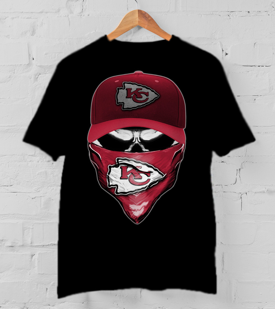 Skull Kansas City Chiefs Bandana Hat T-Shirt