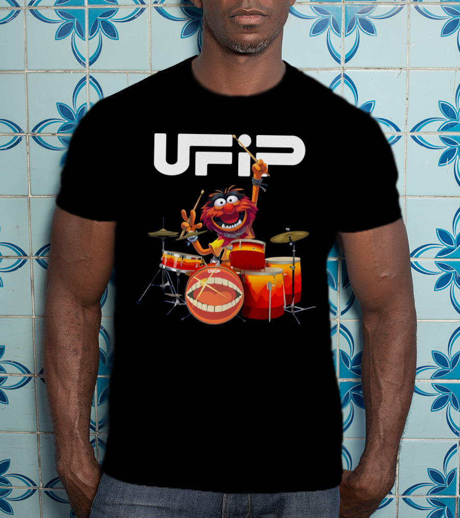 The Muppet Show Animal Playing Drums UFIP T-Shirt