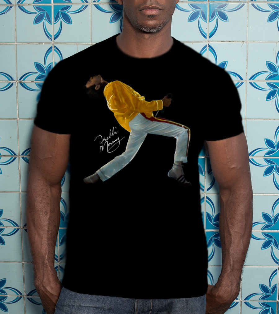 Freddie Mercury Wembley Yellow Jacket Live Pose T-Shirt