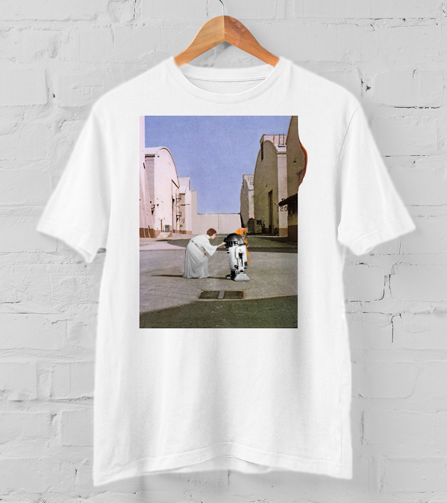 Wish You Were Leia With Princess And Droid In Iconic Courtyard Scene T-Shirt