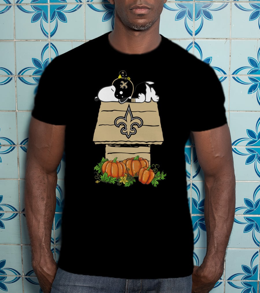 New Orleans Saints Snoopy Doghouse Pumpkin Patch T-Shirt