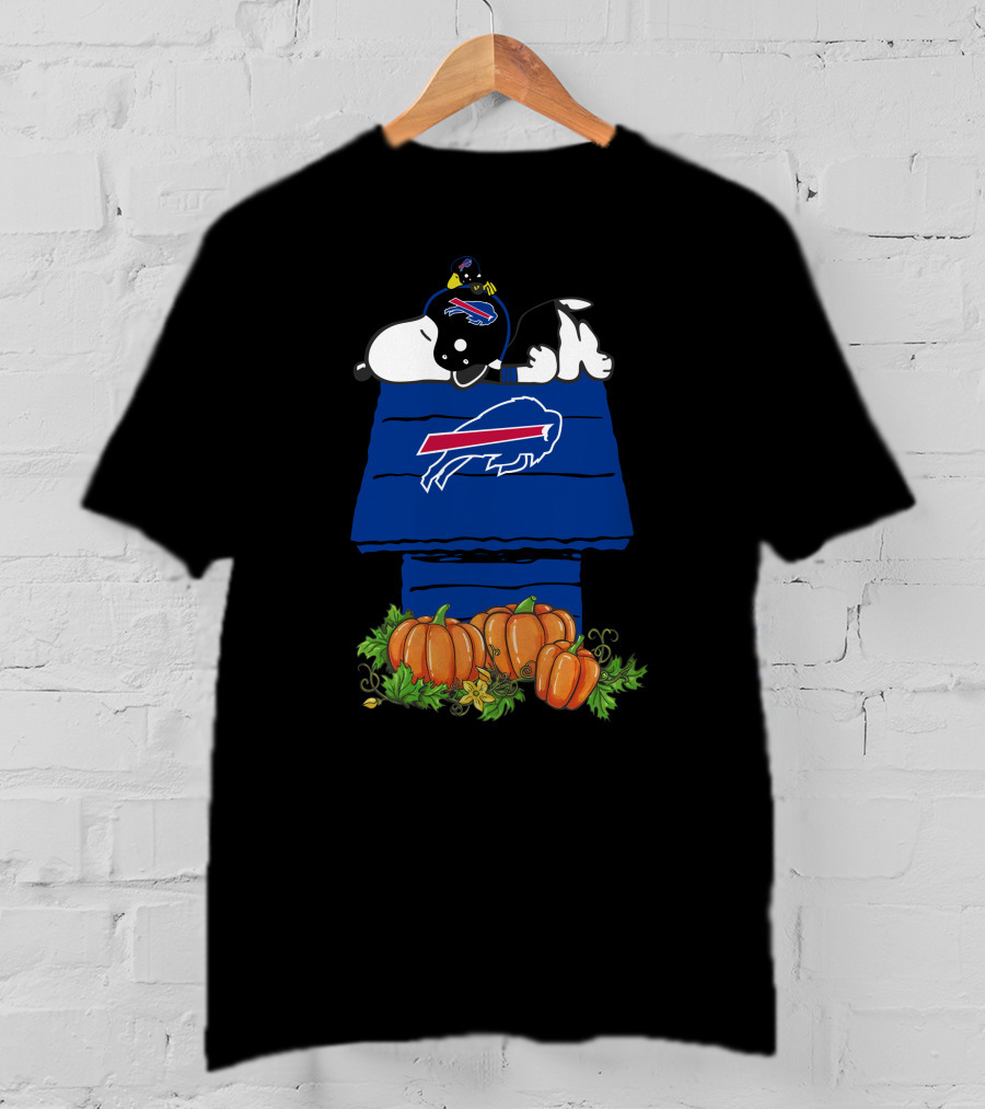 Buffalo Bills Snoopy Doghouse Pumpkins T-Shirt