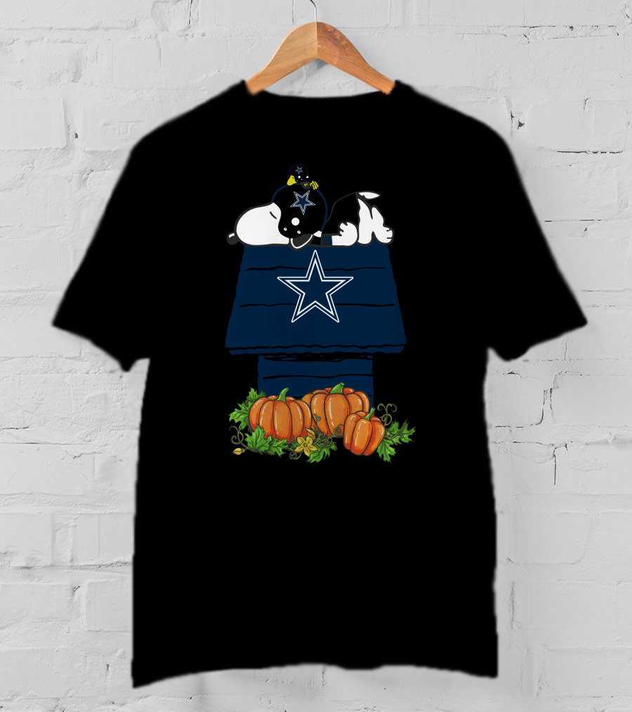 Dallas Cowboys Snoopy Pumpkin Fall Peanuts Football Halloween T-Shirt