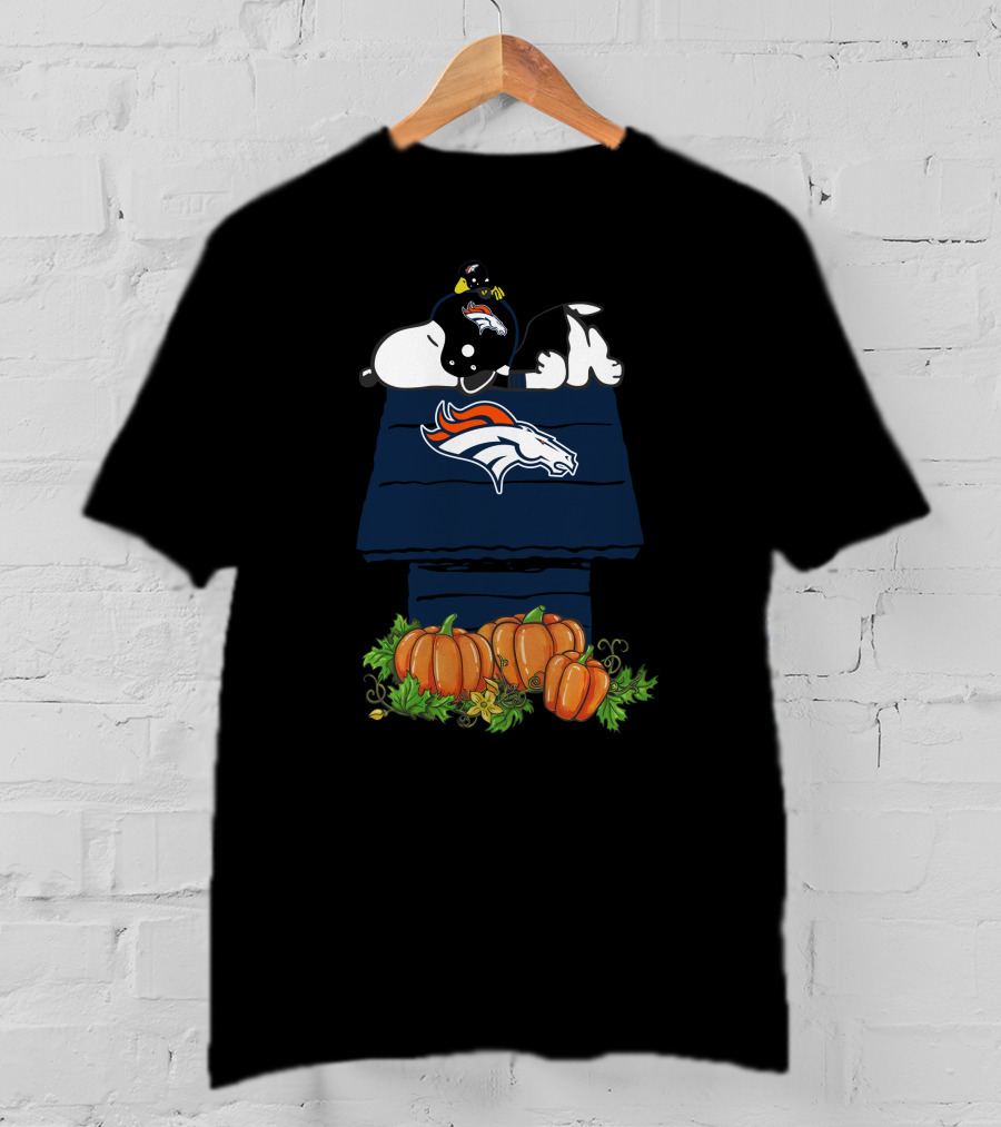Denver Broncos Snoopy Halloween Pumpkin House T-Shirt