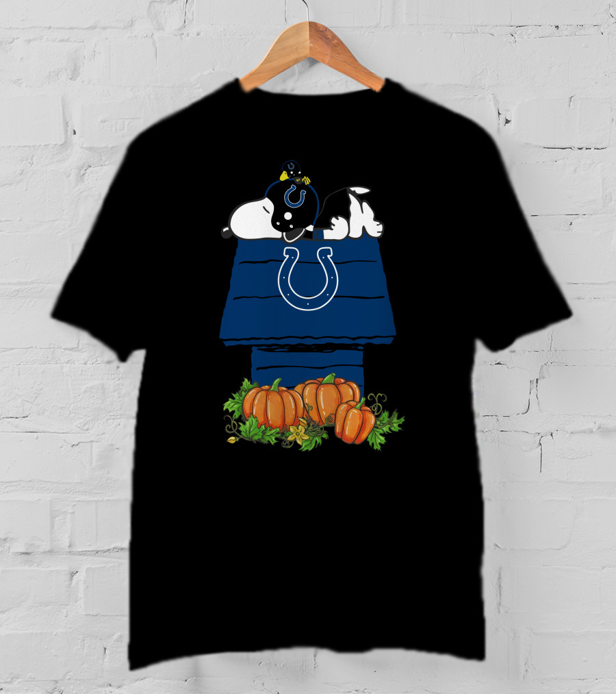 Indianapolis Colts Snoopy Doghouse Pumpkin Patch T-Shirt