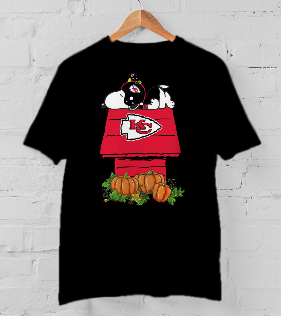 Kansas City Chiefs Snoopy Pumpkin Halloween T-Shirt