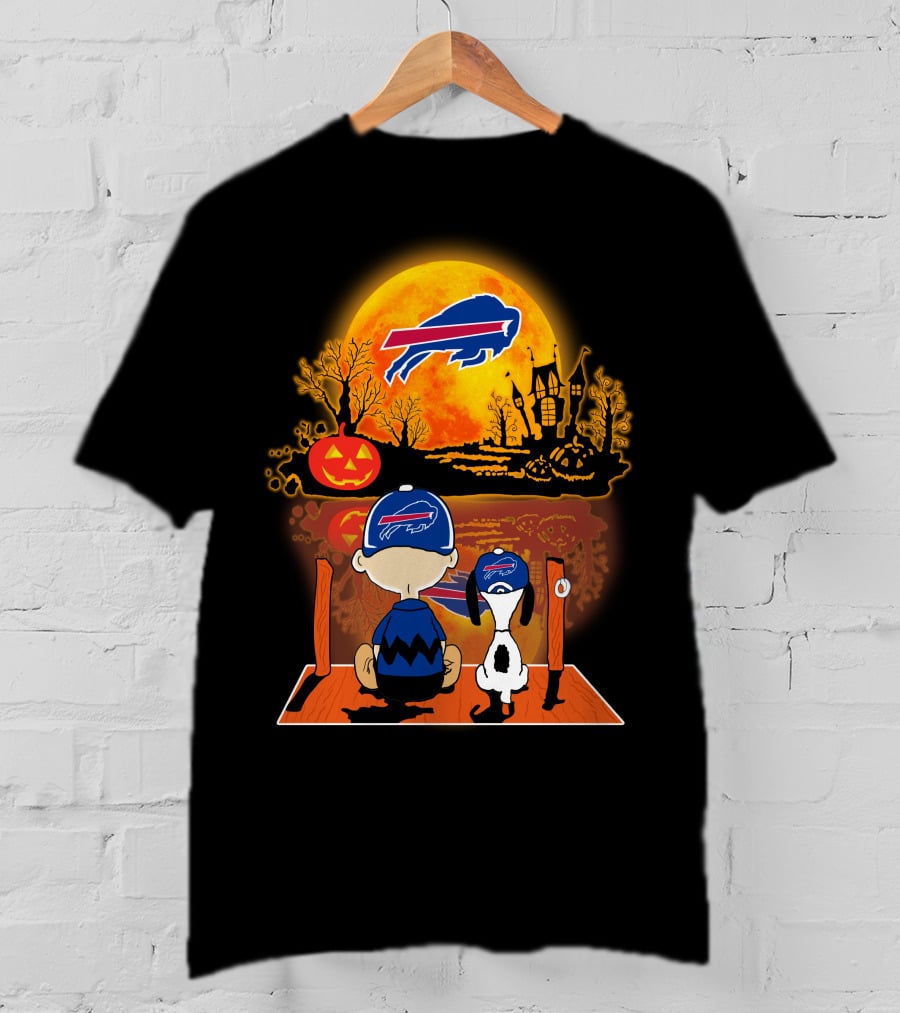 Buffalo Bills Halloween Snoopy And Charlie Brown Pumpkin Full Moon T-Shirt