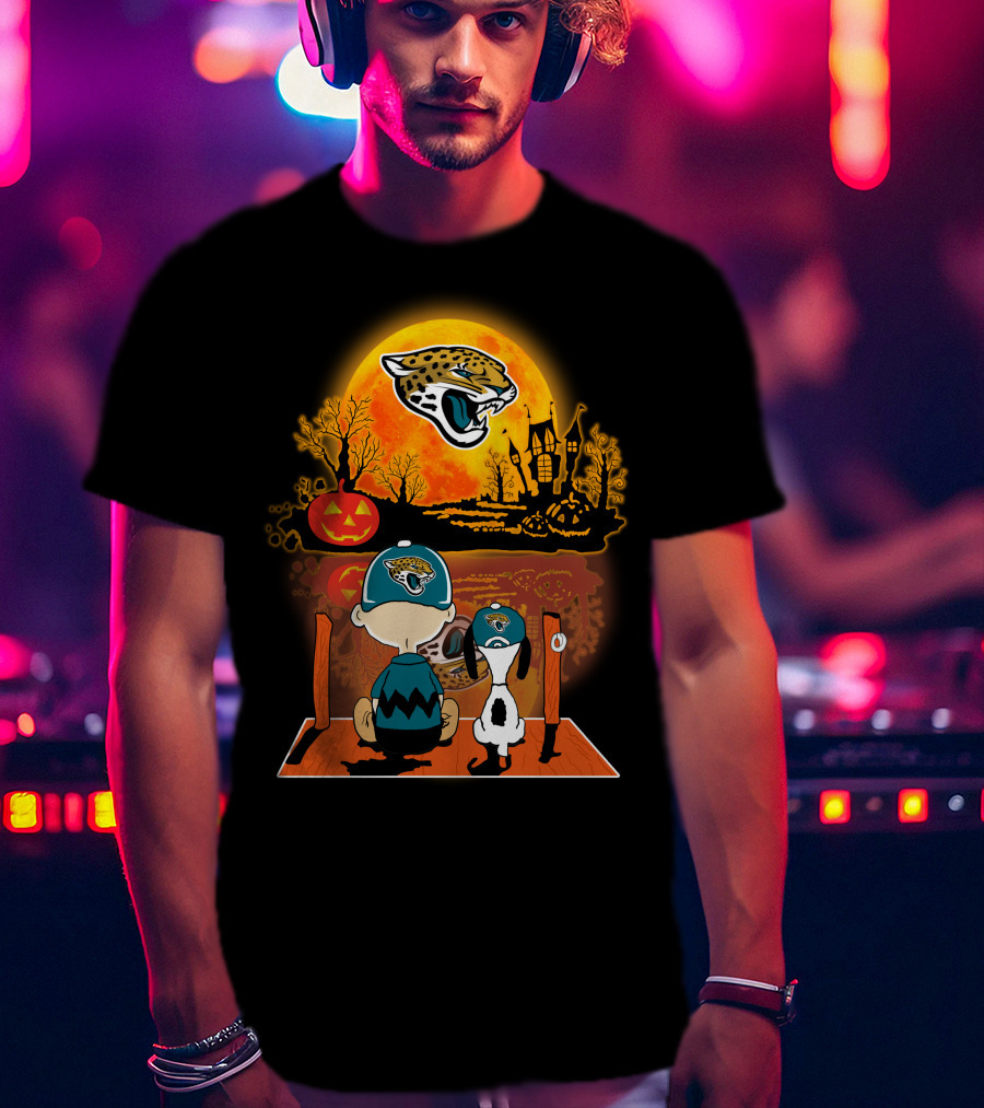 Jacksonville Jaguars Halloween Snoopy Charlie Brown Pumpkin Moon T-Shirt