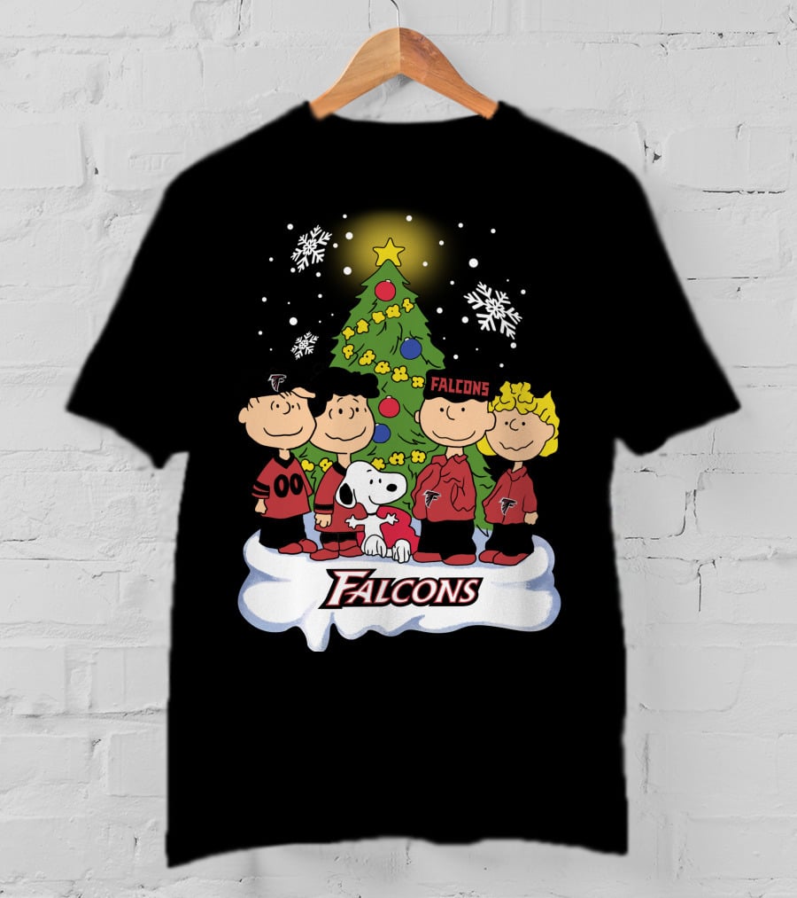 Snoopy Atlanta Falcons Christmas Peanuts Characters Snowflakes Tree T-Shirt