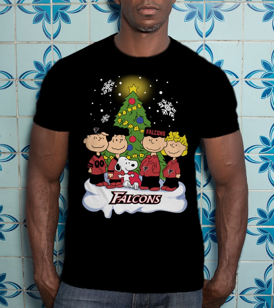 Snoopy Atlanta Falcons Christmas Peanuts Characters Snowflakes Tree T-Shirt