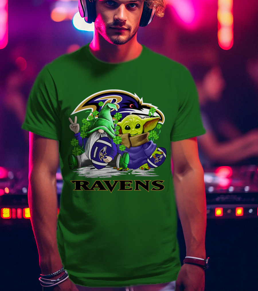 Baltimore Ravens St. Patrick's Day Football Gnome And Baby Alien With Shamrocks T-Shirt