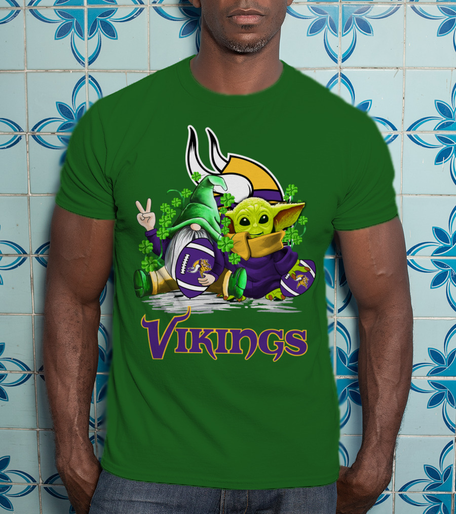 Vikings St. Patrick's Day Gnome And Green Alien With Football T-Shirt