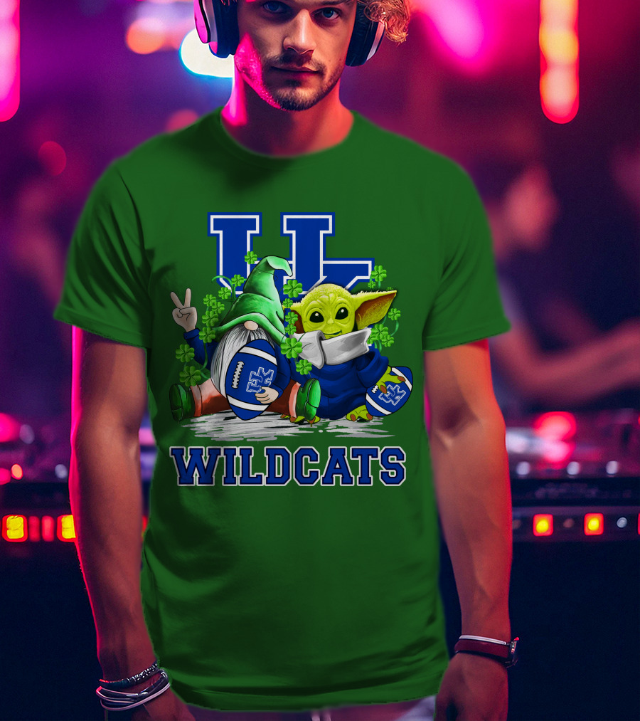Kentucky Wildcats Football St. Patrick’s Day Shamrock Gnome And Green Alien T-Shirt