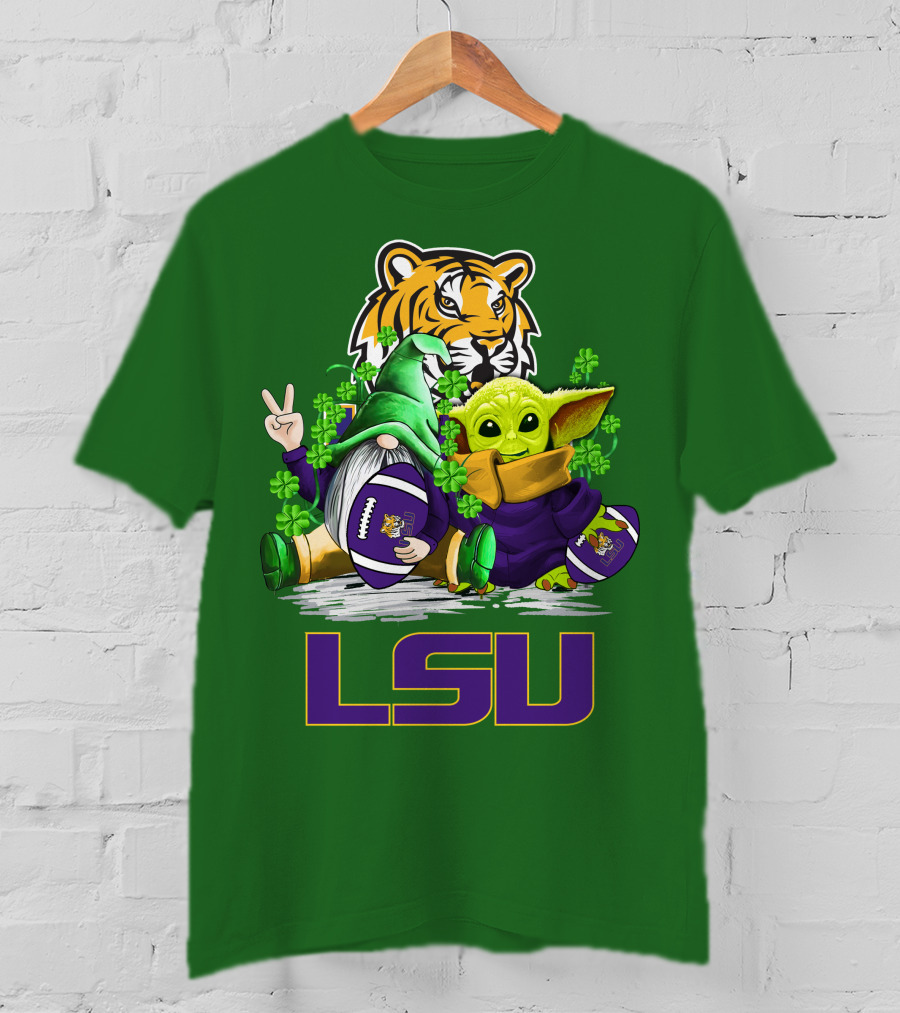 LSU Tigers Football St. Patrick's Day Gnome And Baby Alien With Shamrocks T-Shirt