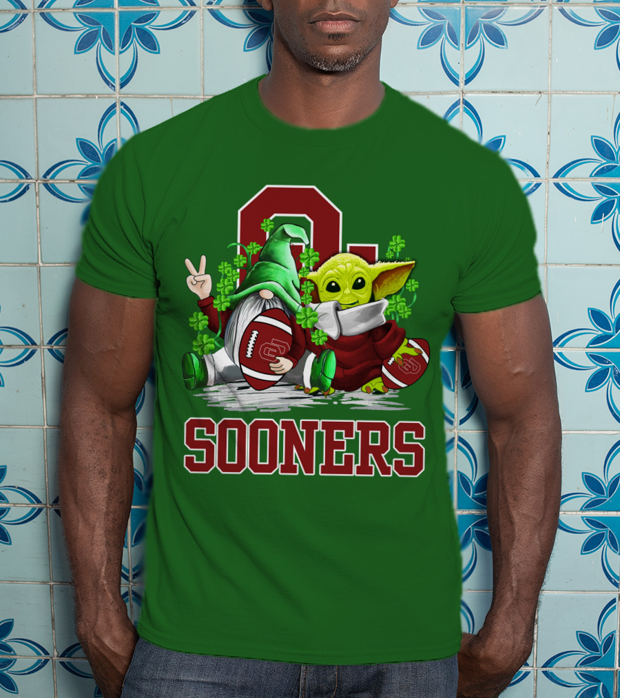Oklahoma Sooners St. Patrick's Day Football Gnome And Alien T-Shirt