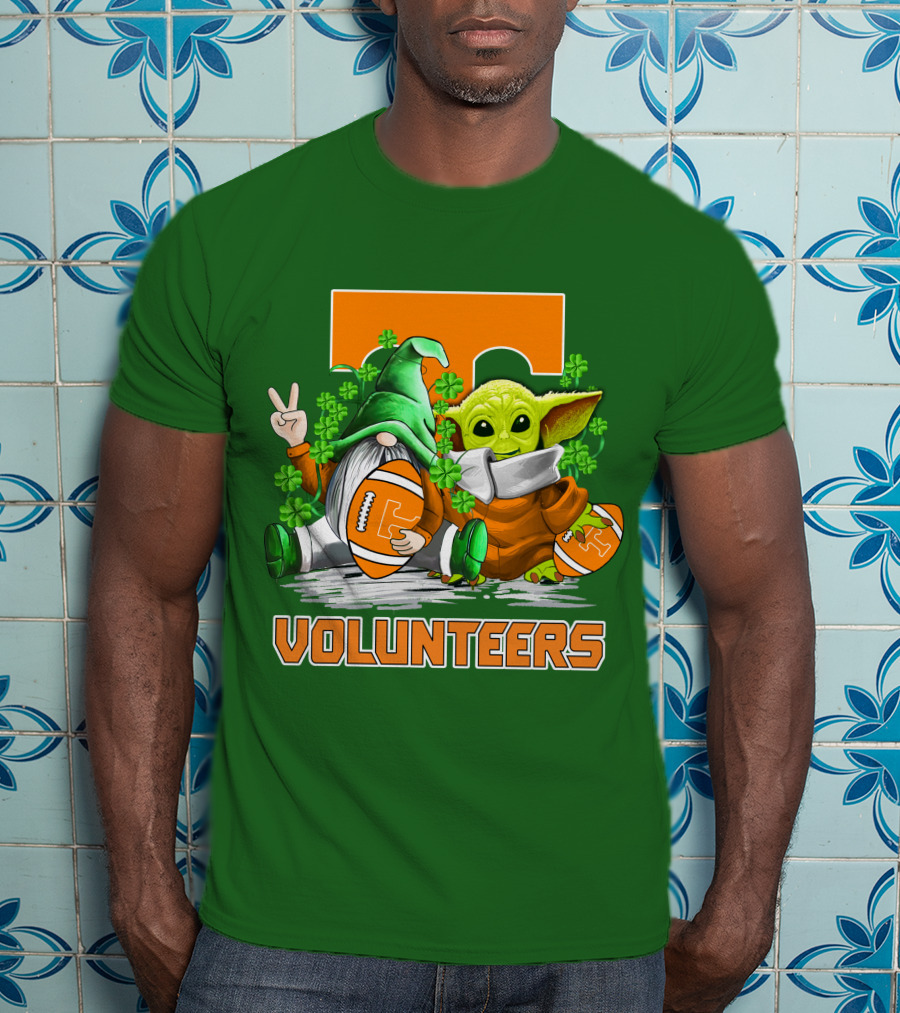 Tennessee Volunteers Football St. Patrick’s Day Gnome And Baby Alien T-Shirt