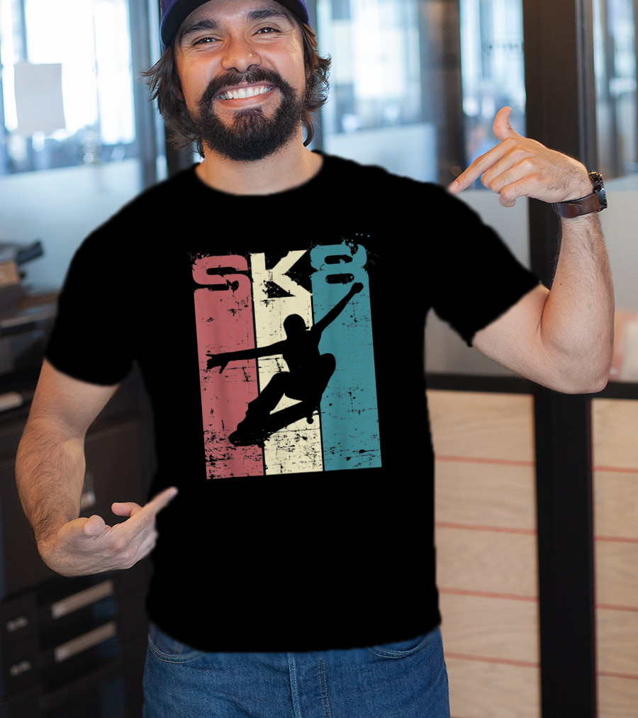 Vintage SK8 Skateboard Lifestyle Retro T-Shirt