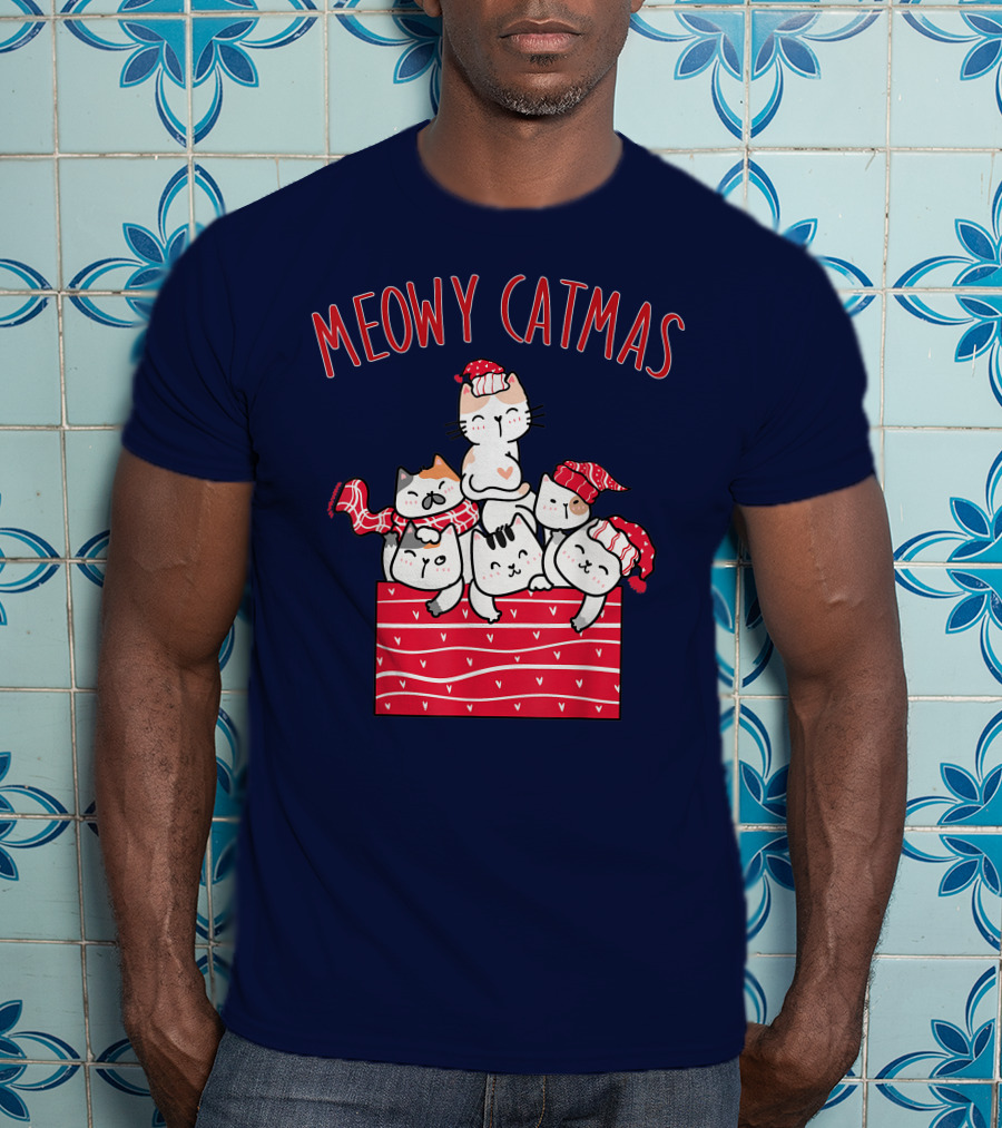 Meowy Catmas Cute Kawaii Anime Christmas Cats T-Shirt