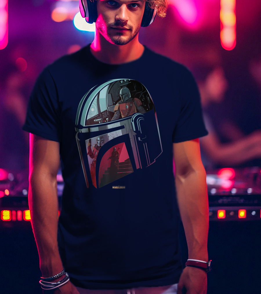 Star Wars The Mandalorian Helmet Spaceship Interior Stairs Scene T-Shirt