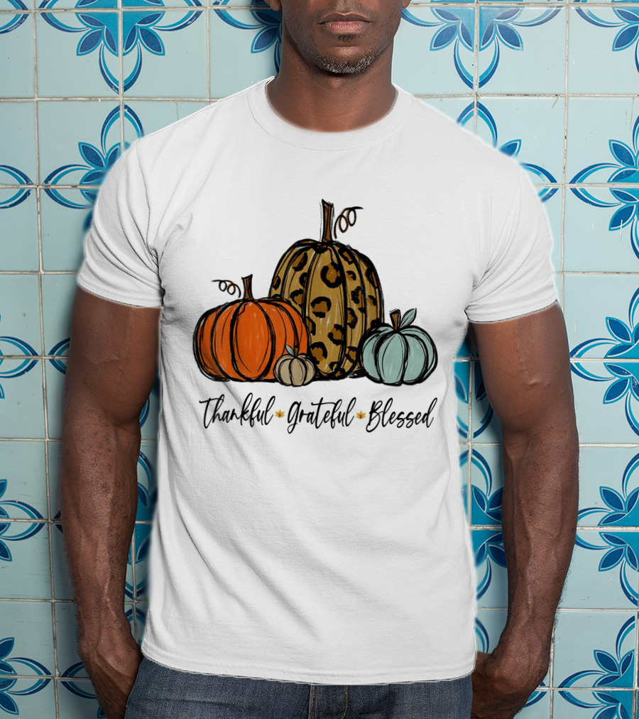 Thankful Grateful Blessed Leopard Print Pumpkin Thanksgiving Day T-Shirt