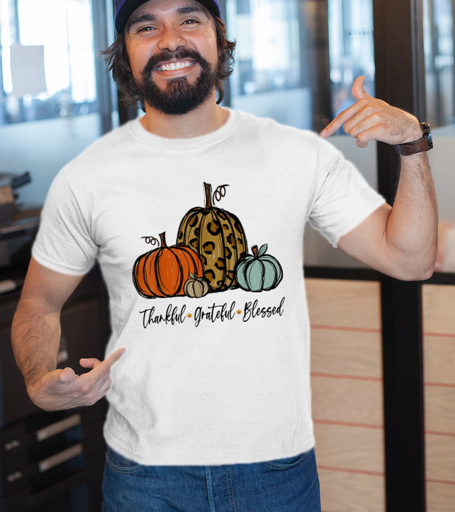 Thankful Grateful Blessed Leopard Print Pumpkin Thanksgiving Day T-Shirt