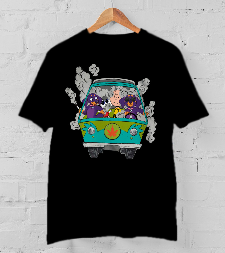 Dachshund Ds0 Smoke Van Adventure With Iconic Cartoon Characters T-Shirt
